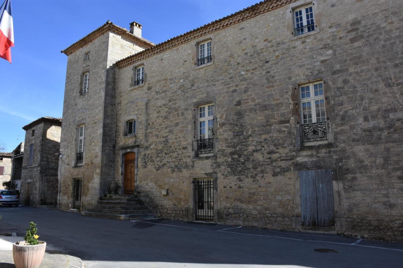 Prieure Du 17E Dans L'Ardeche Meridionale Bed and Breakfast Vagnas Εξωτερικό φωτογραφία